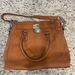 ⭐️Michael Kors Shoulder Bag⭐️